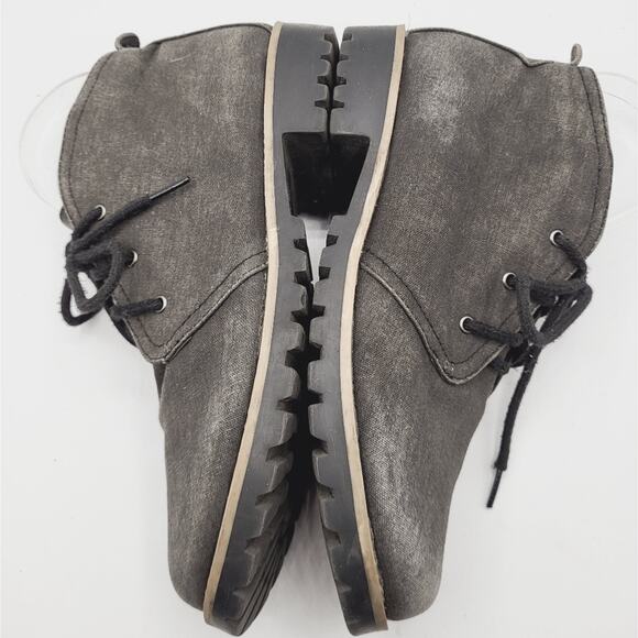 Cliffs by White Mountain Distressed Gray Canvas Lace Up Chukka Booties Size 10M - Picture 9 of 13
